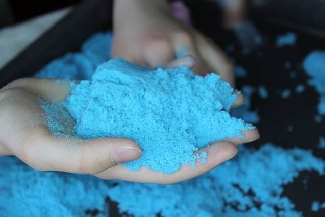 kinetic sand silicone oil